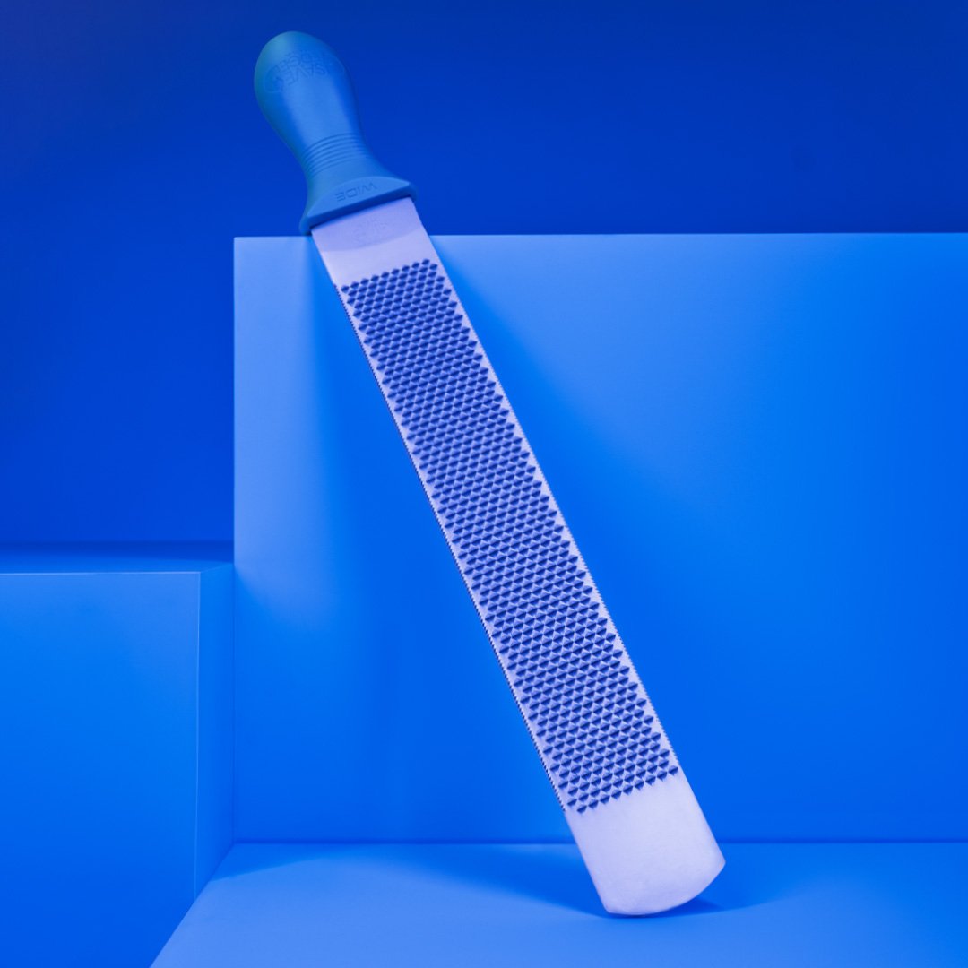 W7_SaveEdgeWhiteHorse_1080x1080