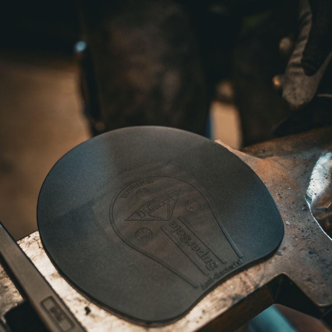 Diamond SuperSole Pad Hard, designed for maximum performance and durability.